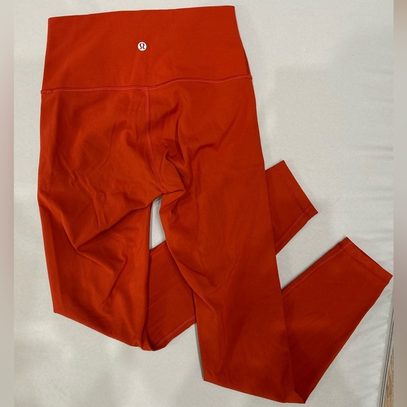 Lululemon Wunder Under Full Length Leggings xs small Size 4 EUC - Picture 1 of 4
